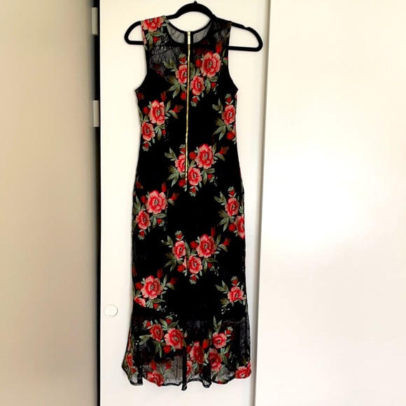 Calvin Klein Lace Midi Dress, fit and flounce - Picture 5 of 5